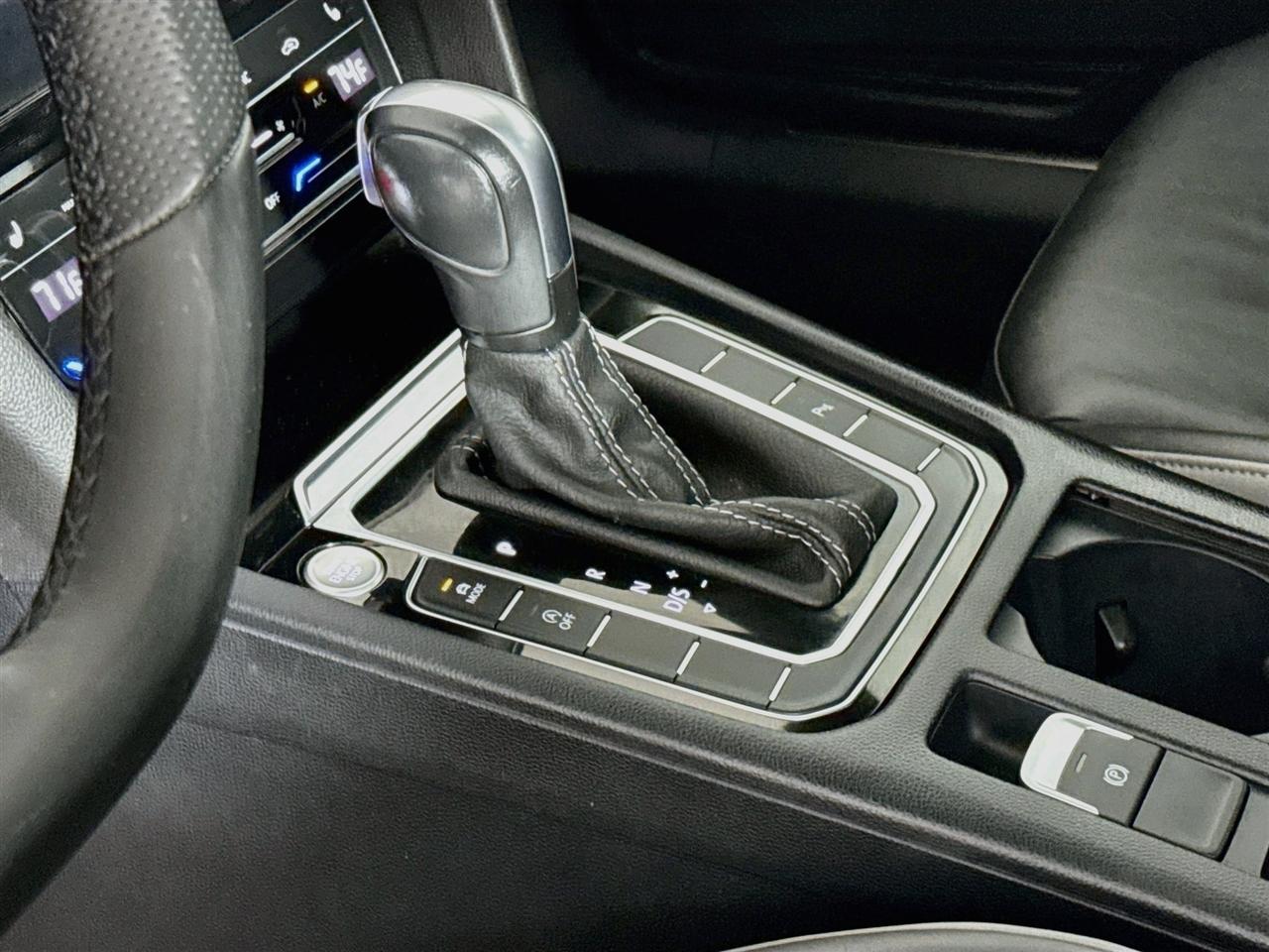 Volkswagen Arteon SEL R-Line 4MOTION 2021