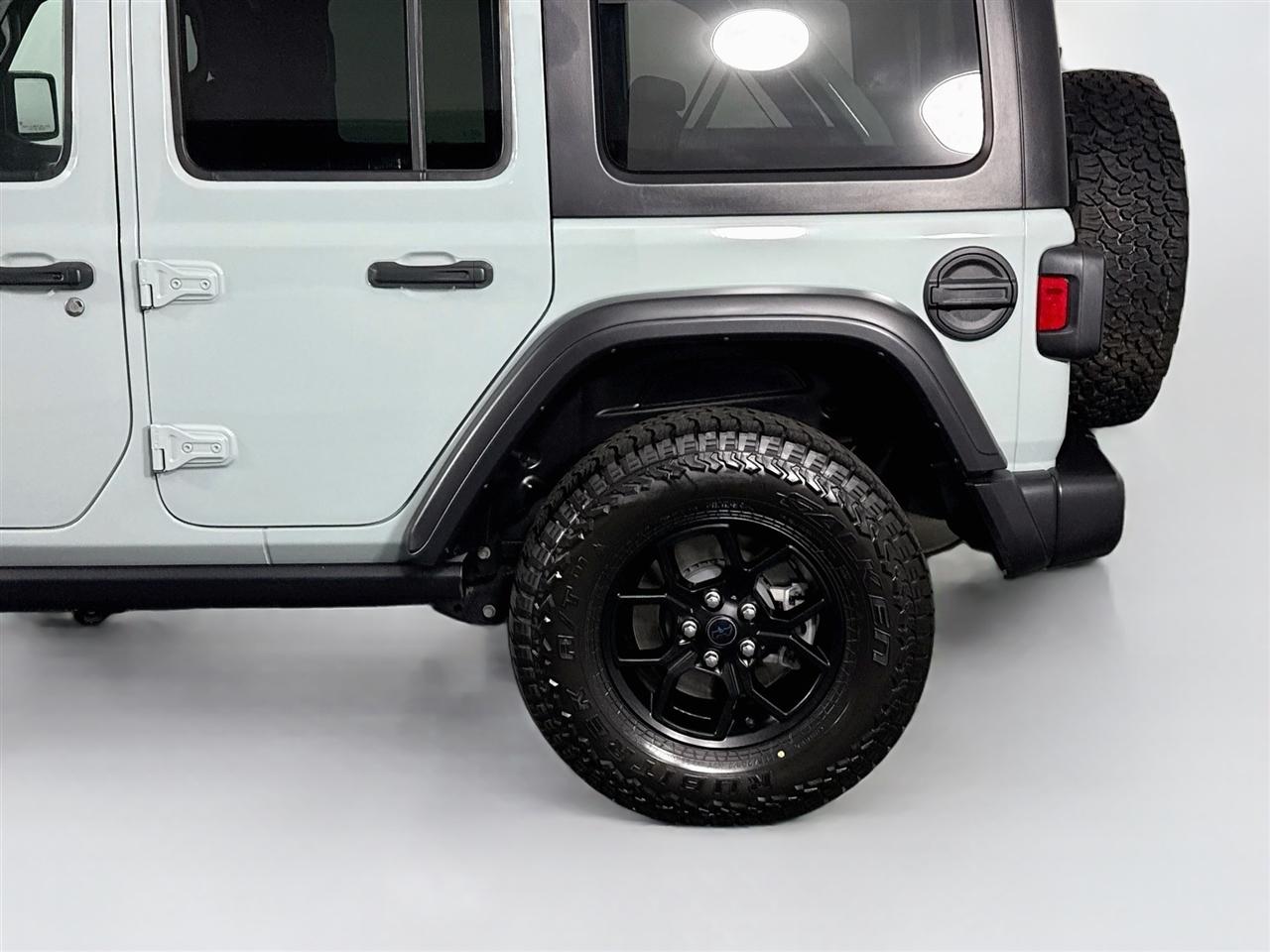 Jeep Wrangler 4xe Willys 4x4 2024