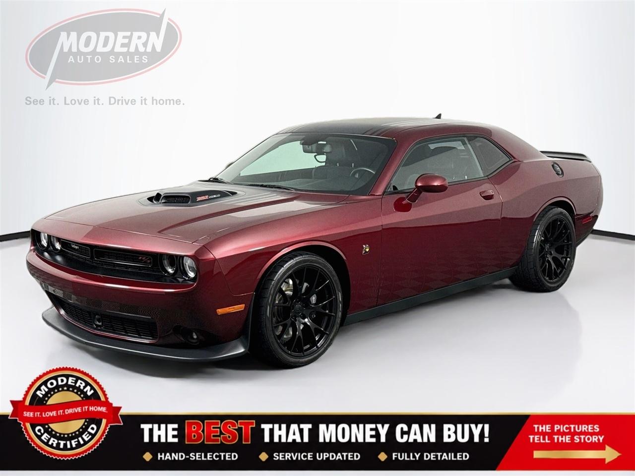 Dodge Challenger 392 Hemi Scat Pack Shaker Coupe 2017