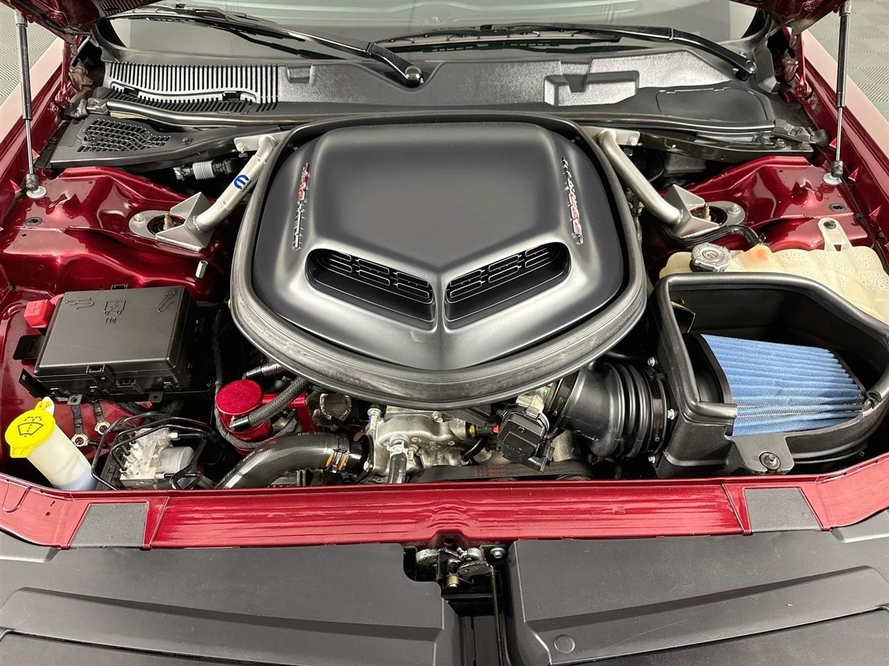 Dodge Challenger 392 Hemi Scat Pack Shaker Coupe 2017