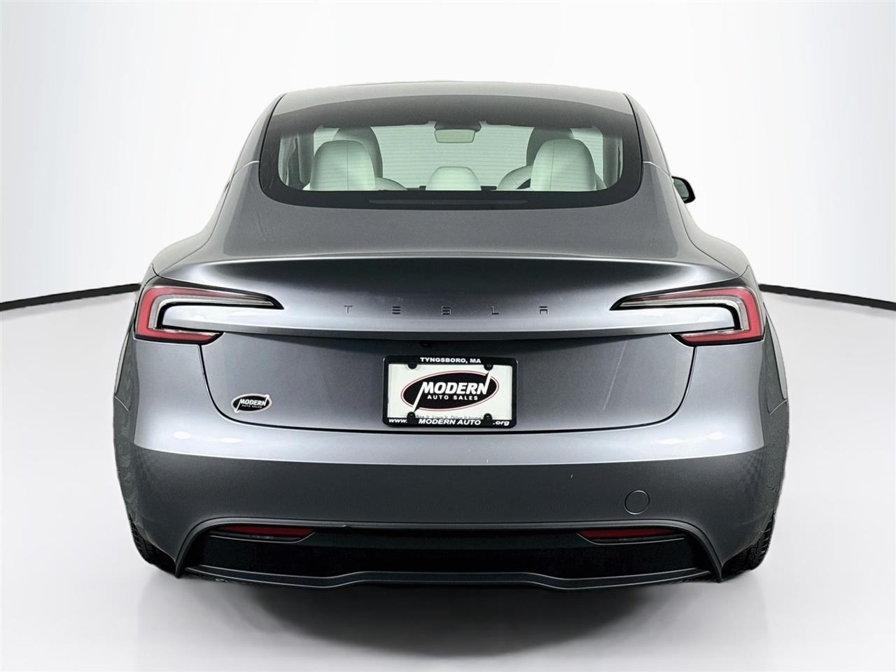 Tesla Model 3 Long Range RWD 2025