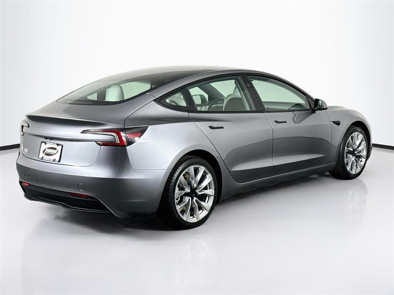 Tesla Model 3 Long Range RWD 2025