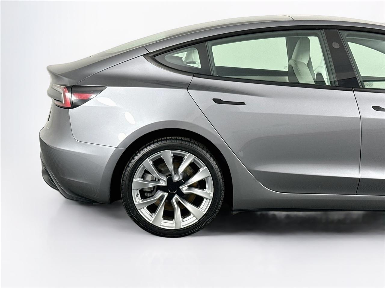 Tesla Model 3 Long Range RWD 2025