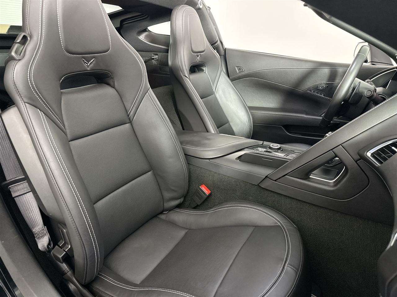 Chevrolet Corvette 2dr Z06 Cpe w/2LZ 2018
