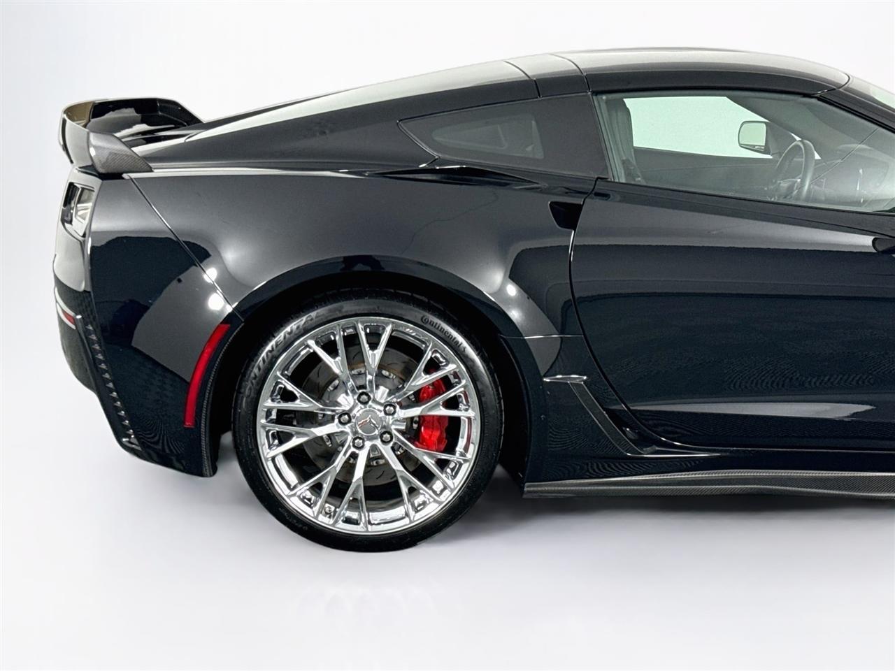 Chevrolet Corvette 2dr Z06 Cpe w/2LZ 2018