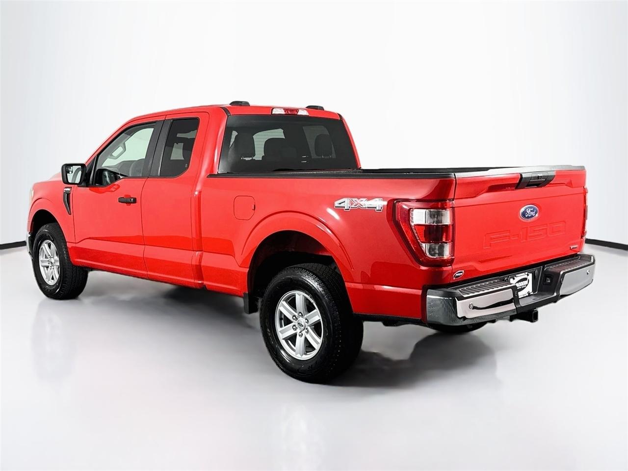 Ford F-150 Lariat 4WD SuperCab 8' Box 2022