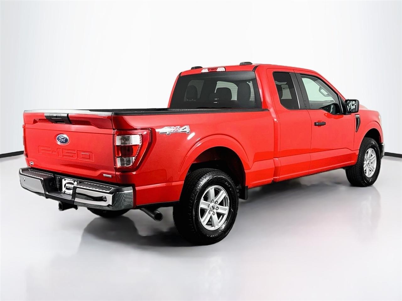 Ford F-150 Lariat 4WD SuperCab 8' Box 2022