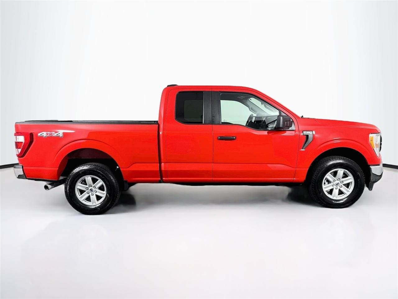 Ford F-150 Lariat 4WD SuperCab 8' Box 2022
