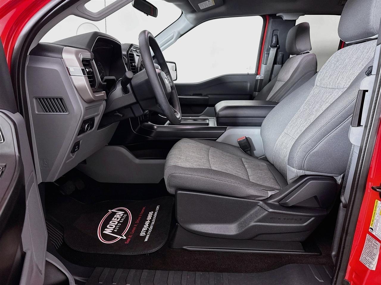 Ford F-150 Lariat 4WD SuperCab 8' Box 2022
