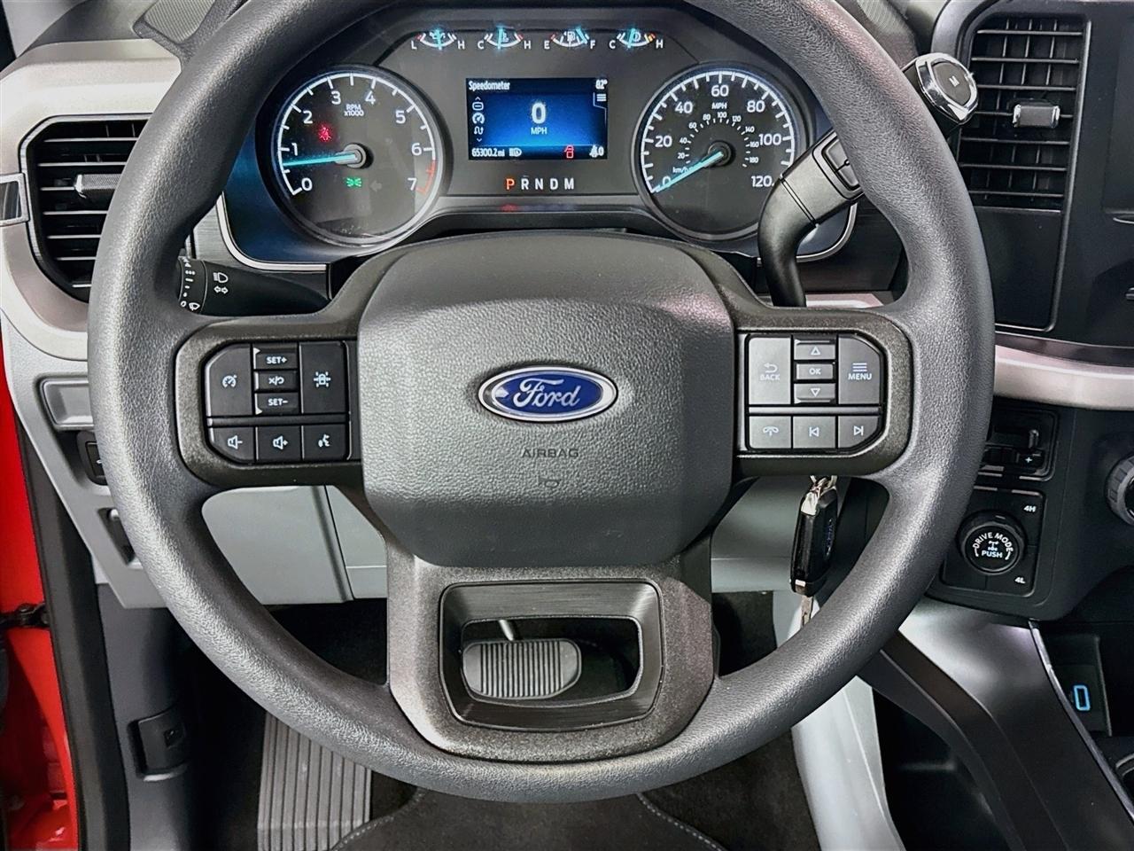 Ford F-150 Lariat 4WD SuperCab 8' Box 2022