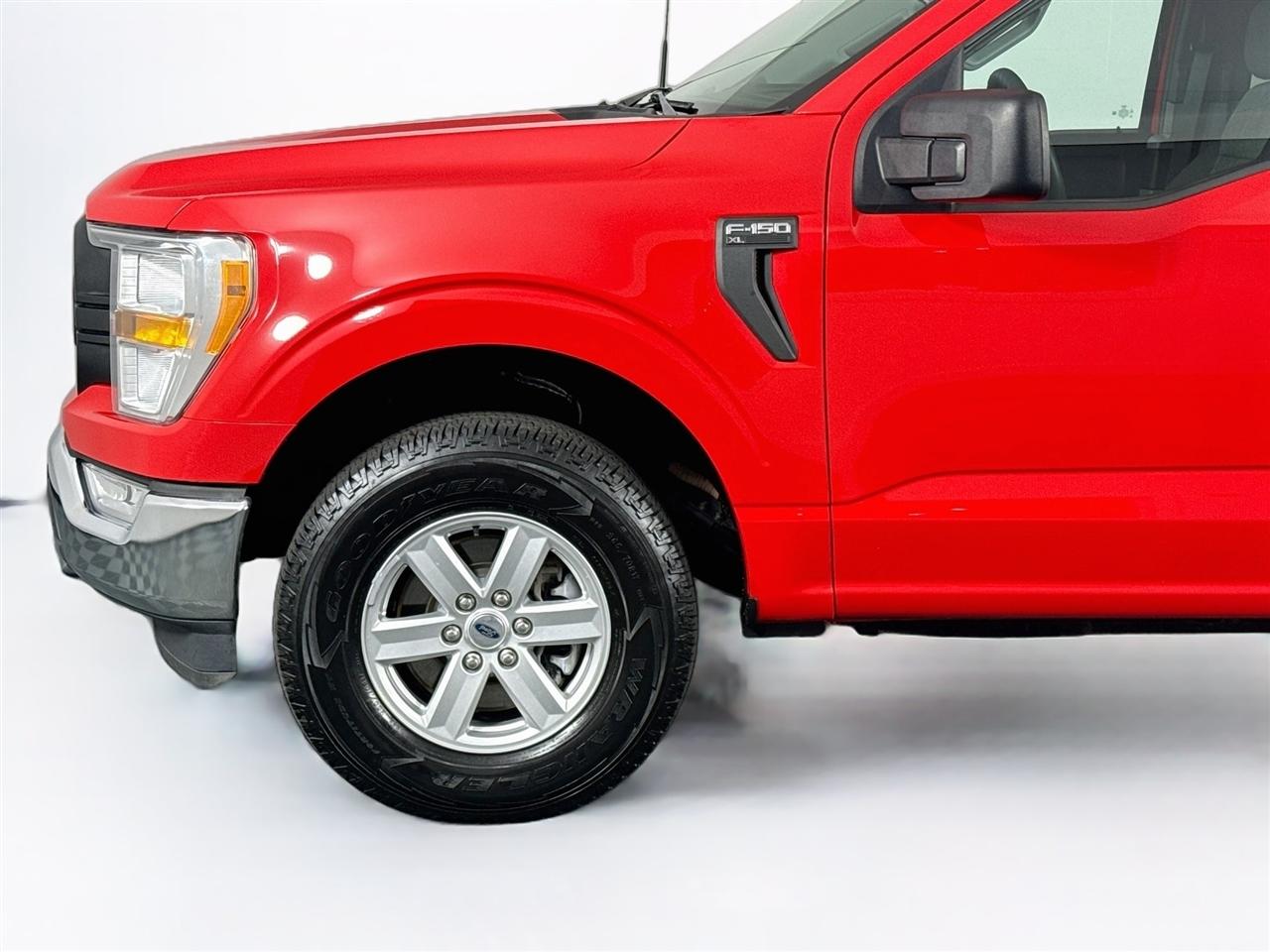 Ford F-150 Lariat 4WD SuperCab 8' Box 2022
