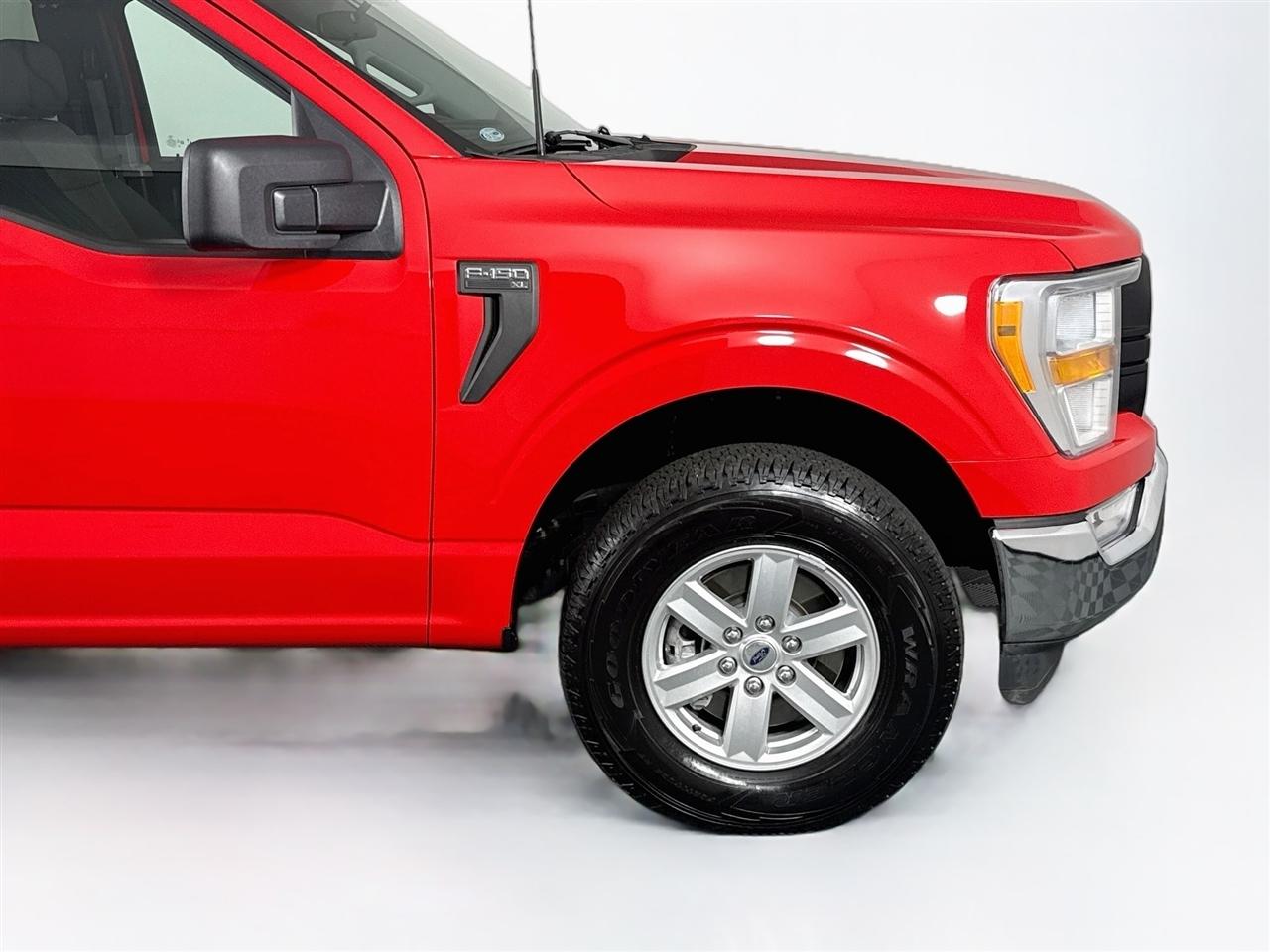 Ford F-150 Lariat 4WD SuperCab 8' Box 2022