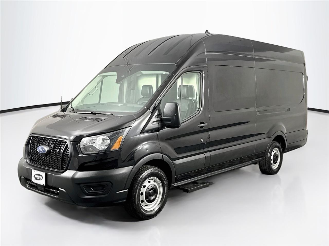 Ford Transit Cargo Van T-250 148" EL Hi Rf 9070 GVWR RWD 2023