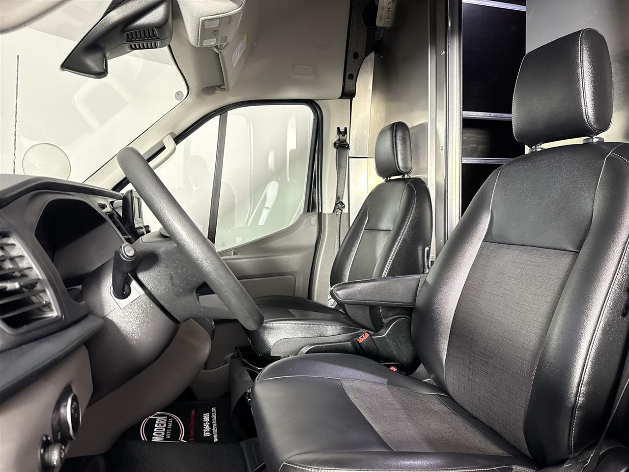 Ford Transit Cargo Van T-250 148" EL Hi Rf 9070 GVWR RWD 2023