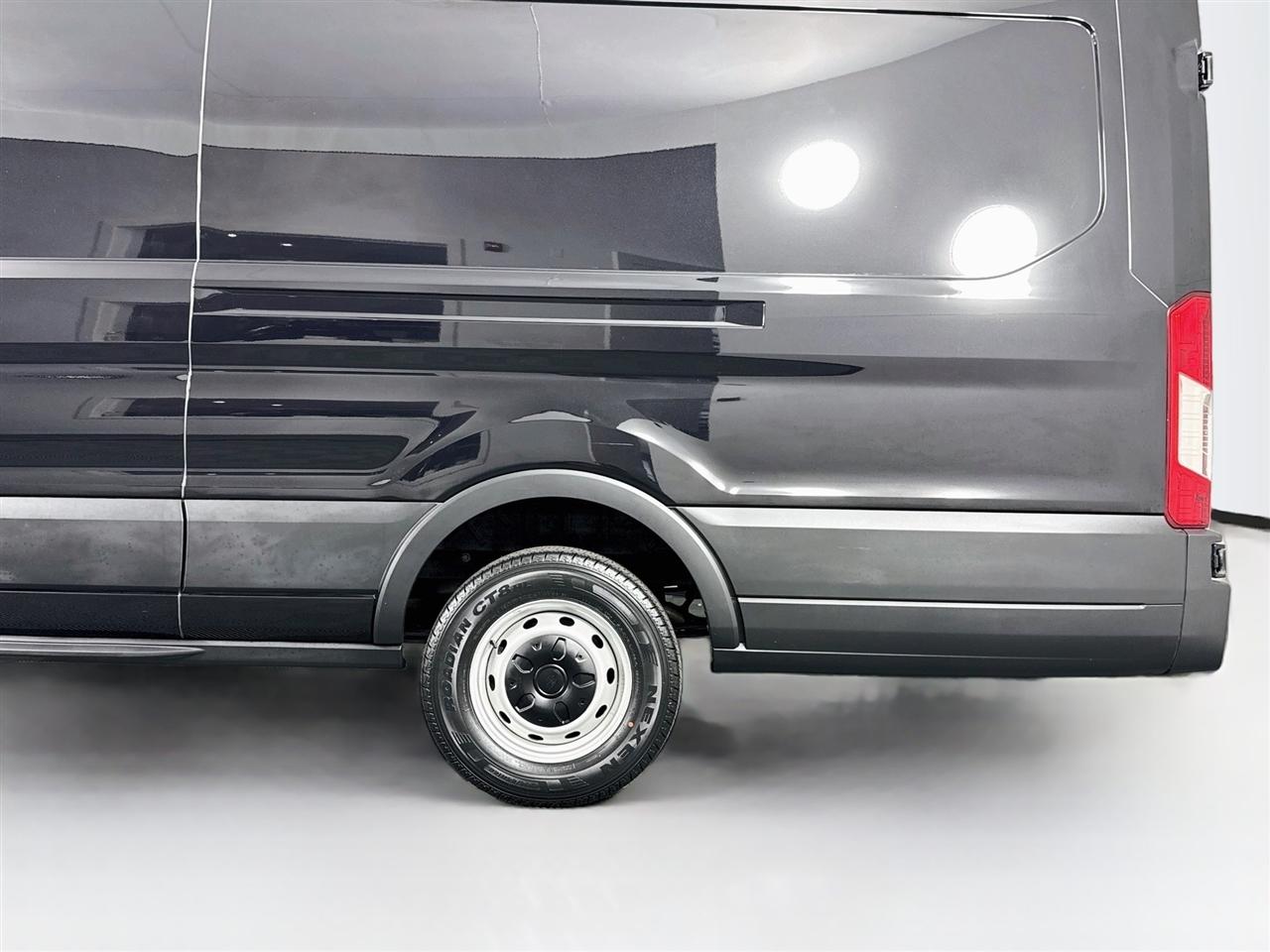 Ford Transit Cargo Van T-250 148" EL Hi Rf 9070 GVWR RWD 2023