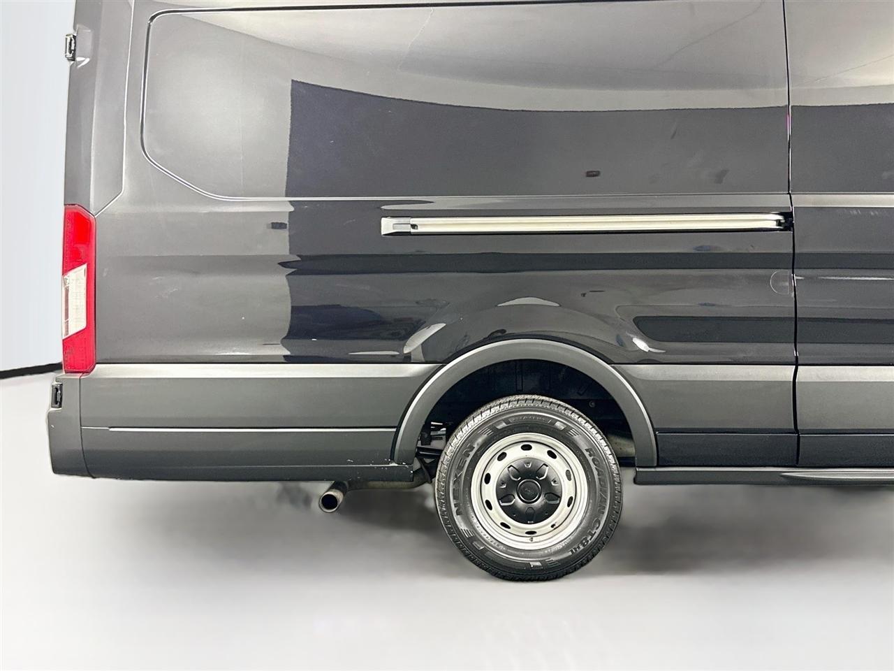 Ford Transit Cargo Van T-250 148" EL Hi Rf 9070 GVWR RWD 2023