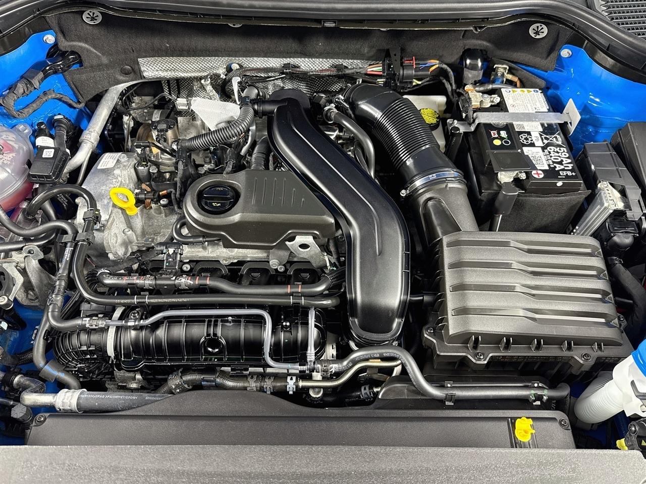 Volkswagen Taos SE 4Motion 2025