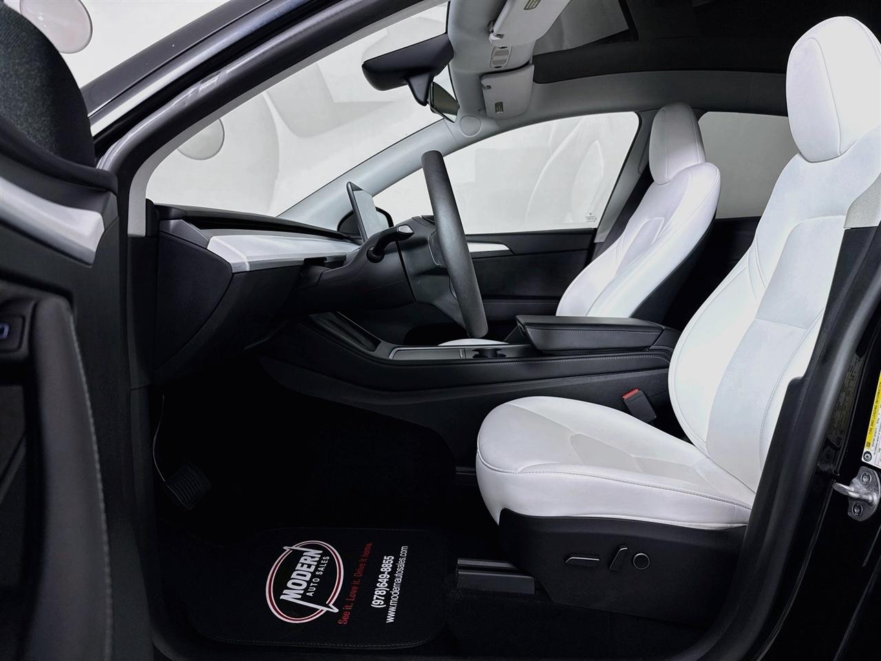 Tesla Model Y Long Range AWD 2023