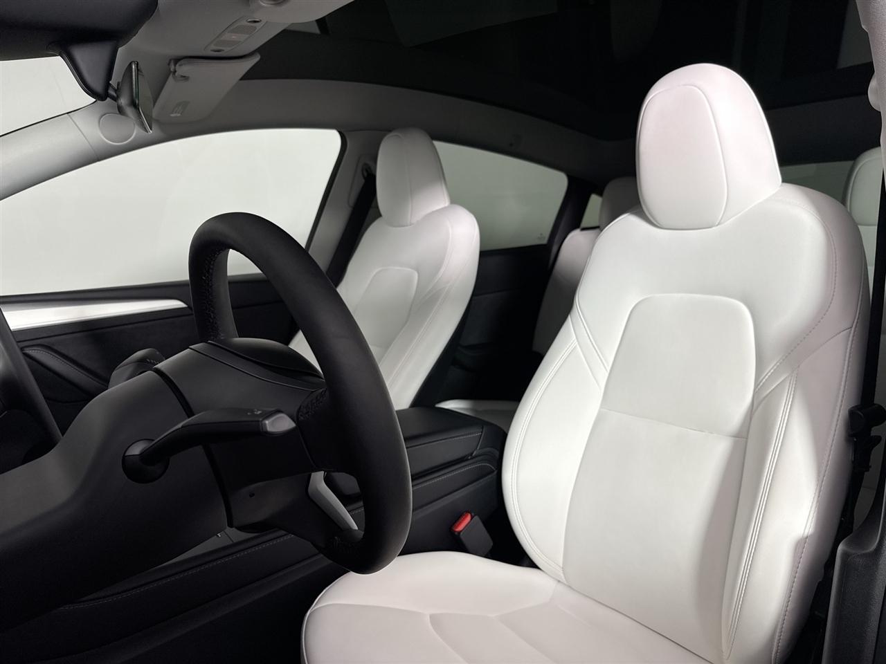 Tesla Model Y Long Range AWD 2023