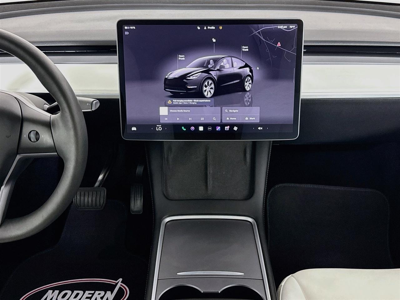 Tesla Model Y Long Range AWD 2023