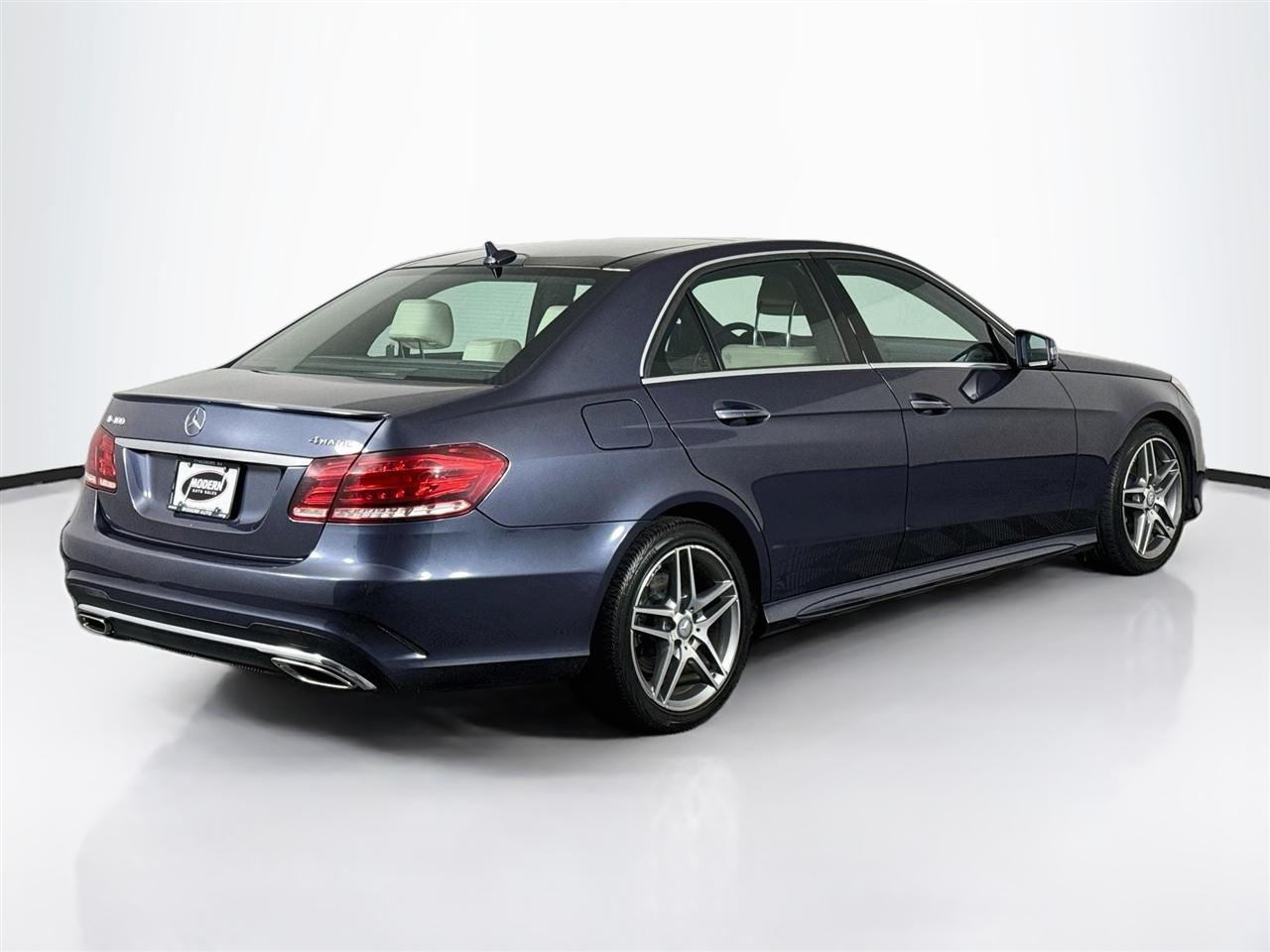 Mercedes-Benz E-Class 4dr Sdn E 400 4MATIC 2015