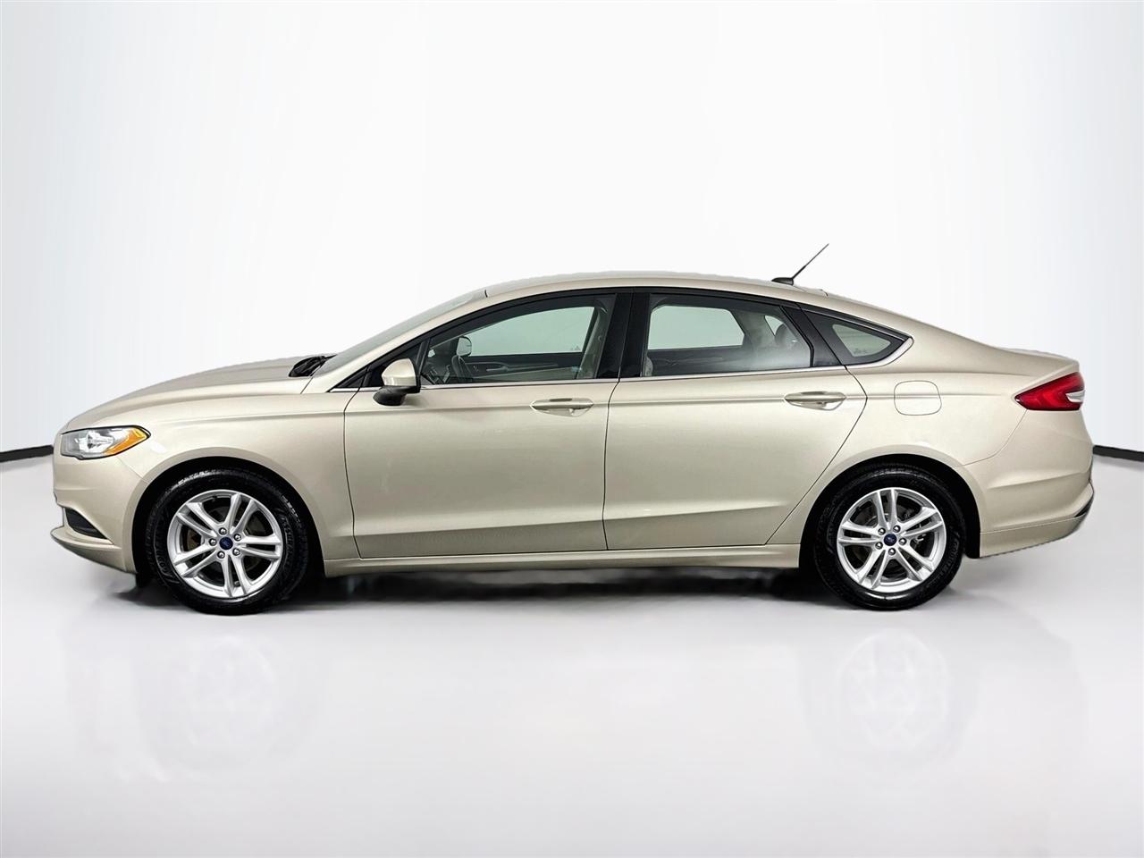 Ford Fusion SE FWD 2018