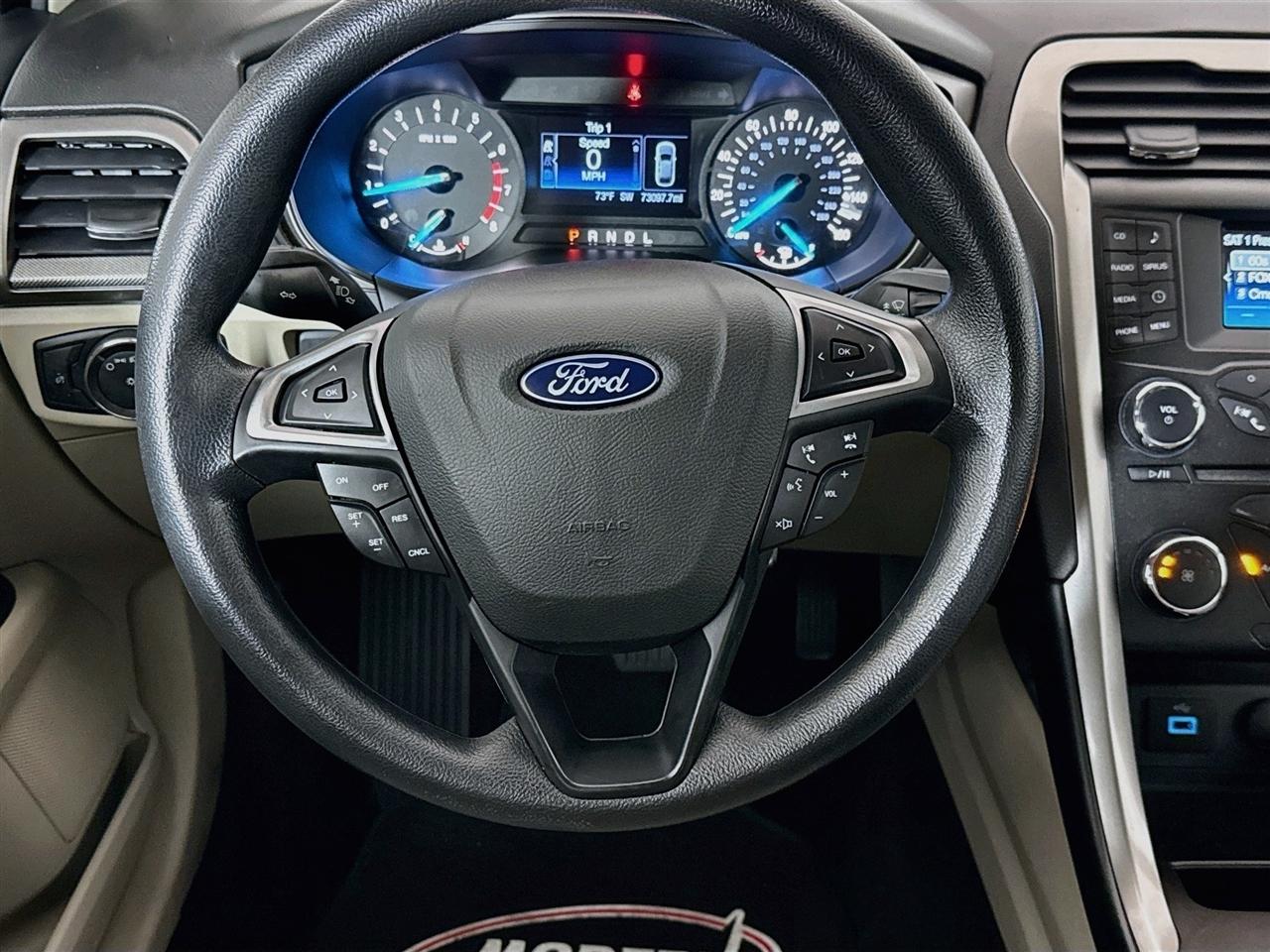 Ford Fusion SE FWD 2018
