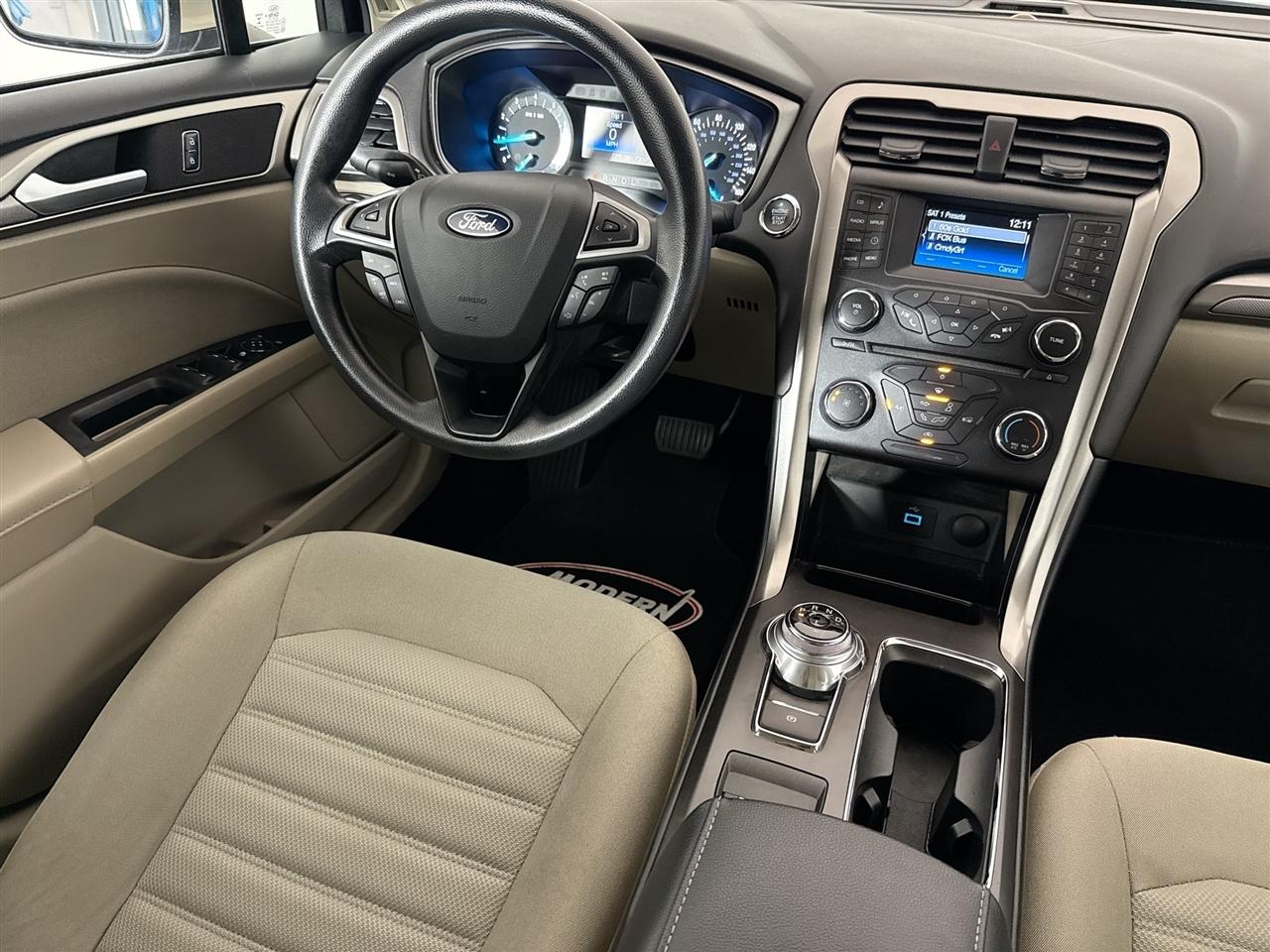 Ford Fusion SE FWD 2018