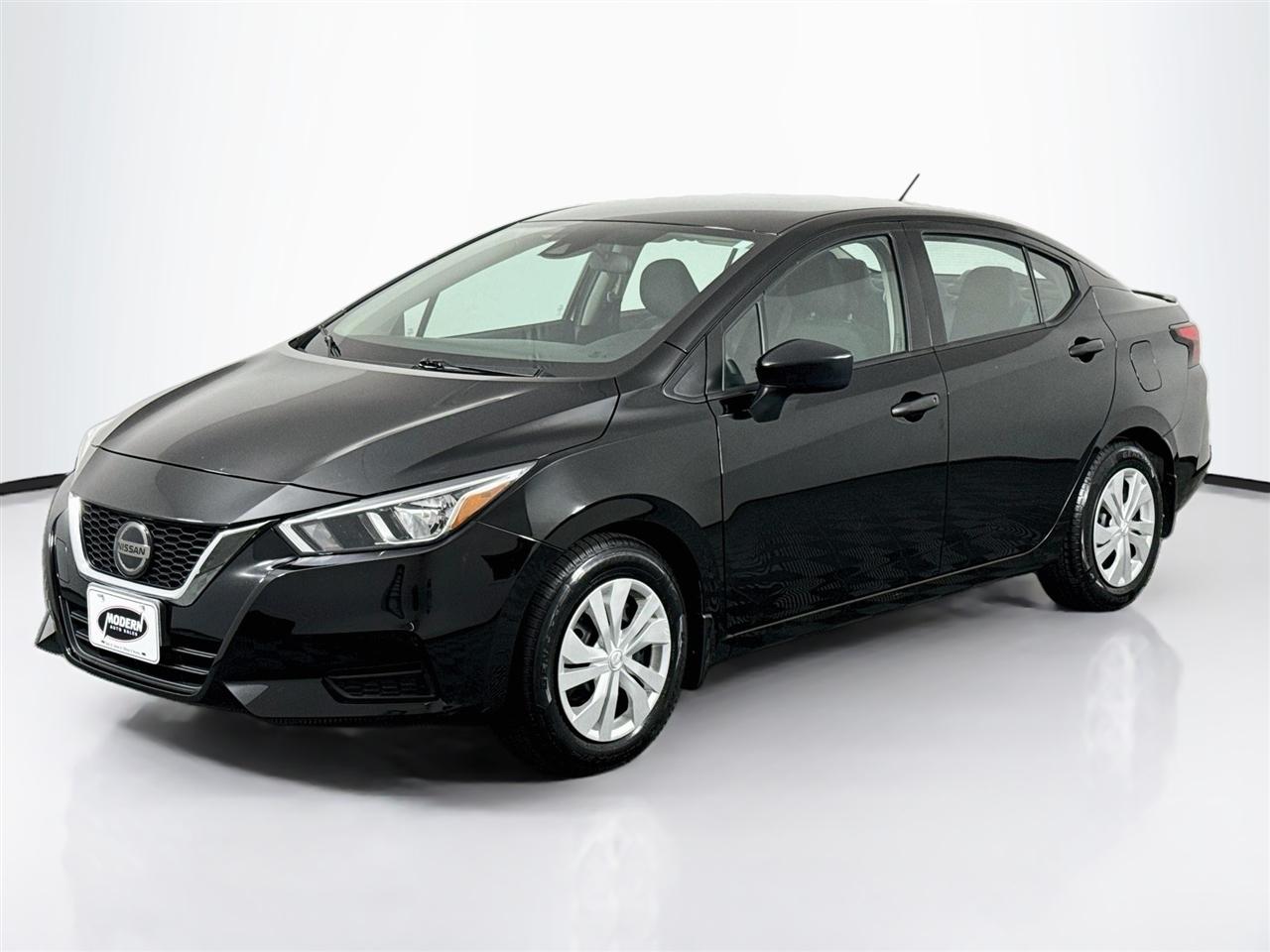 Nissan Versa S Manual 2020
