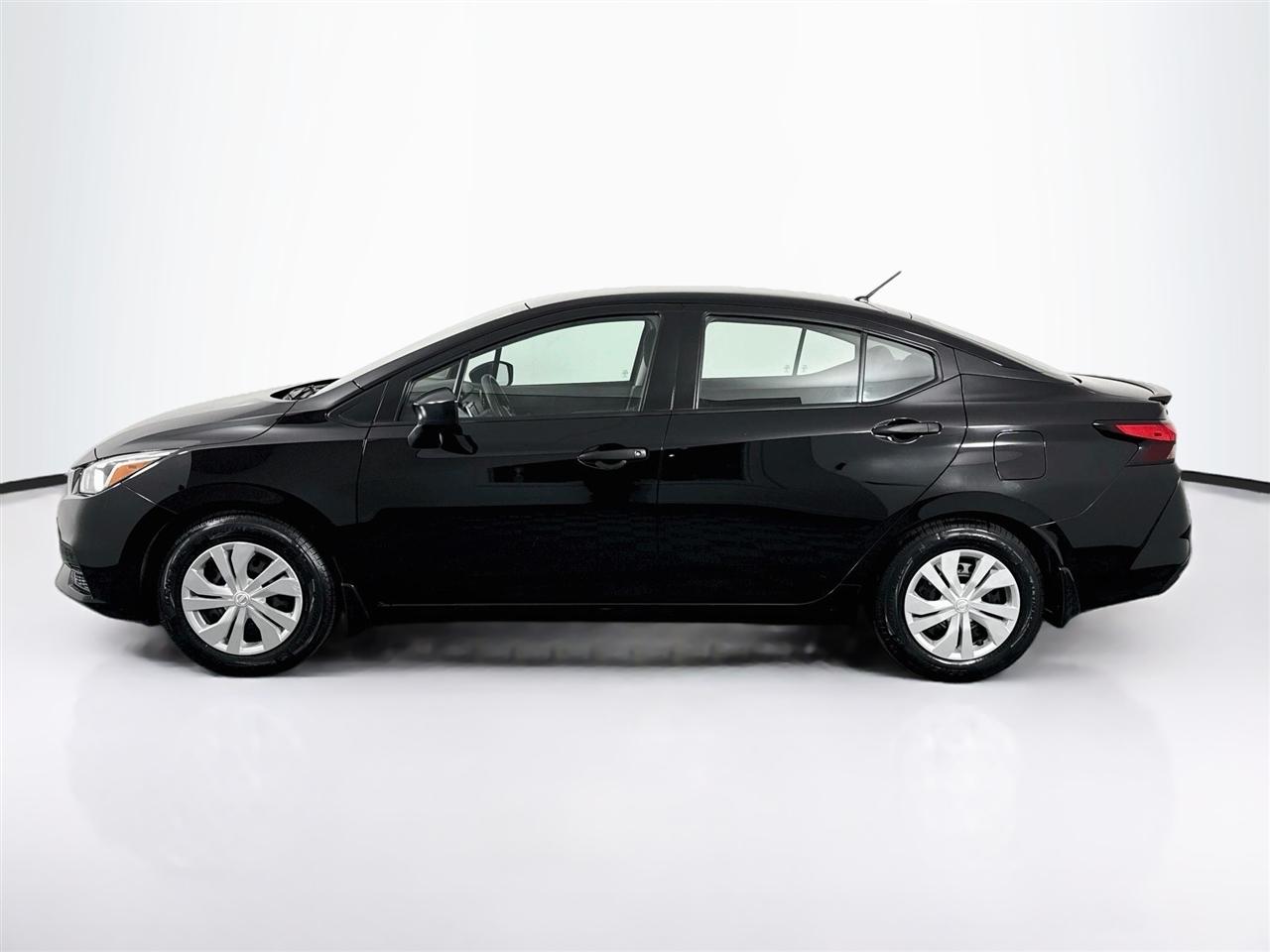 Nissan Versa S Manual 2020