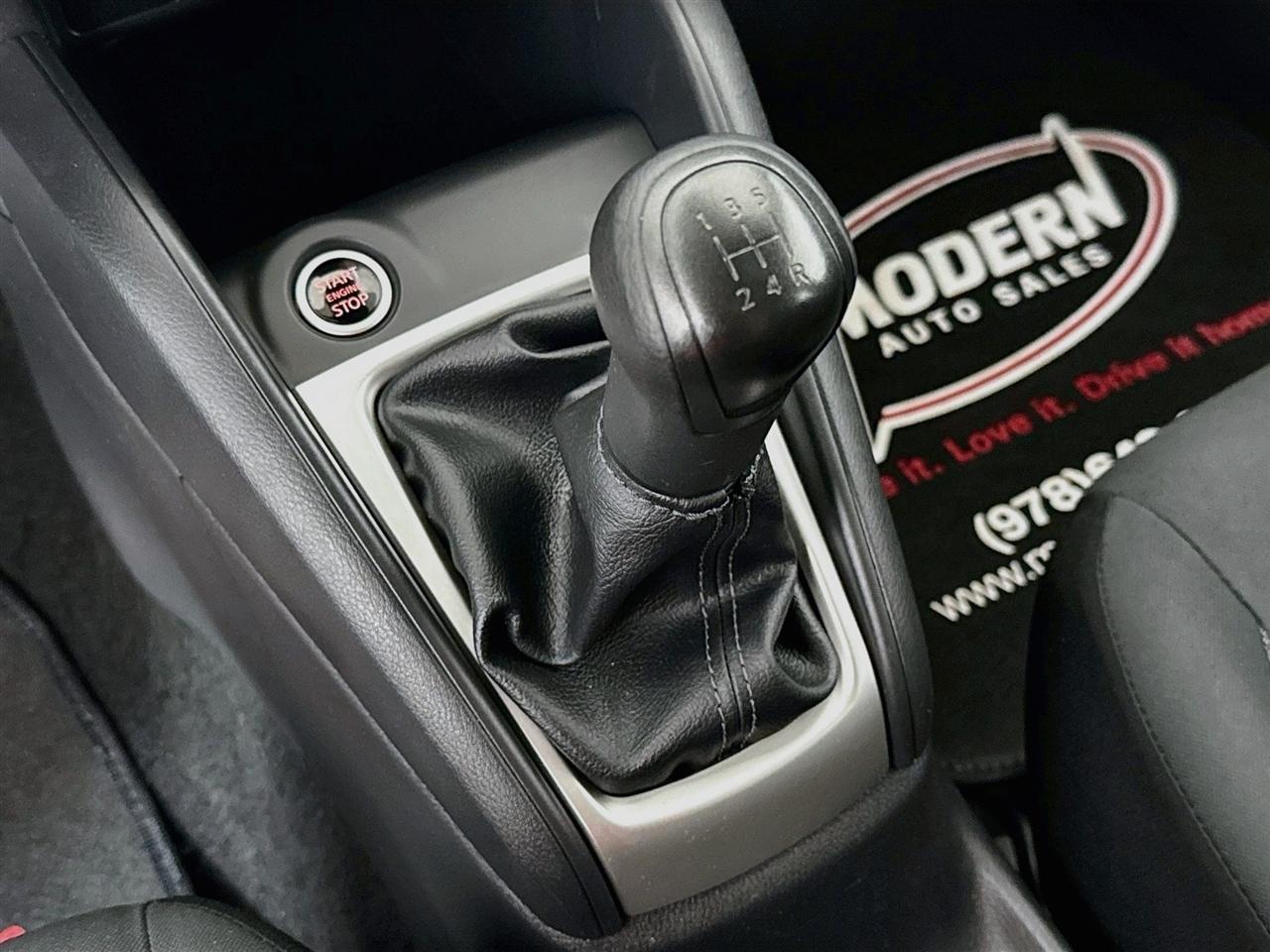 Nissan Versa S Manual 2020