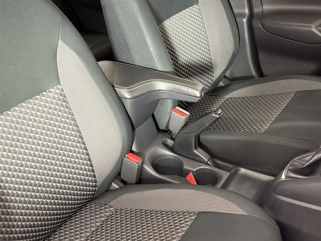 Nissan Versa S Manual 2020