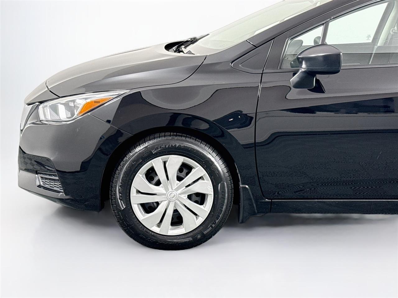 Nissan Versa S Manual 2020