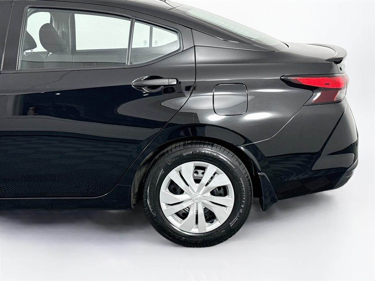 Nissan Versa S Manual 2020