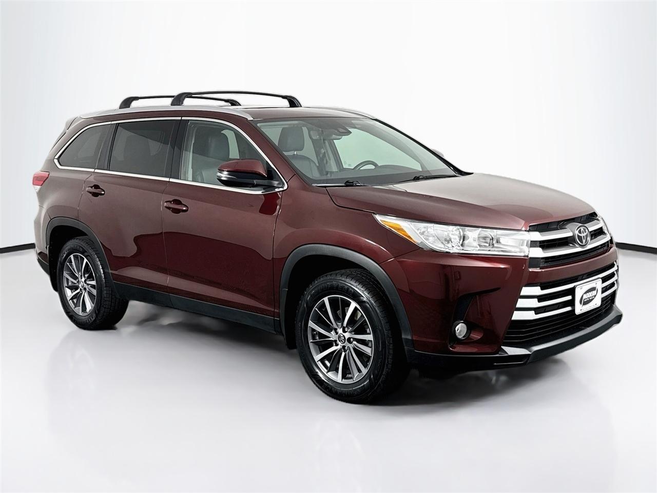 Toyota Highlander XLE V6 AWD (Natl) 2019