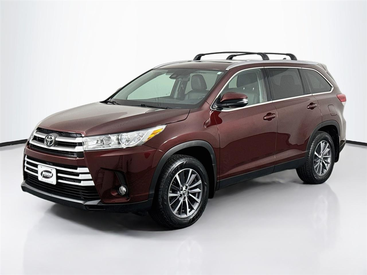Toyota Highlander XLE V6 AWD (Natl) 2019