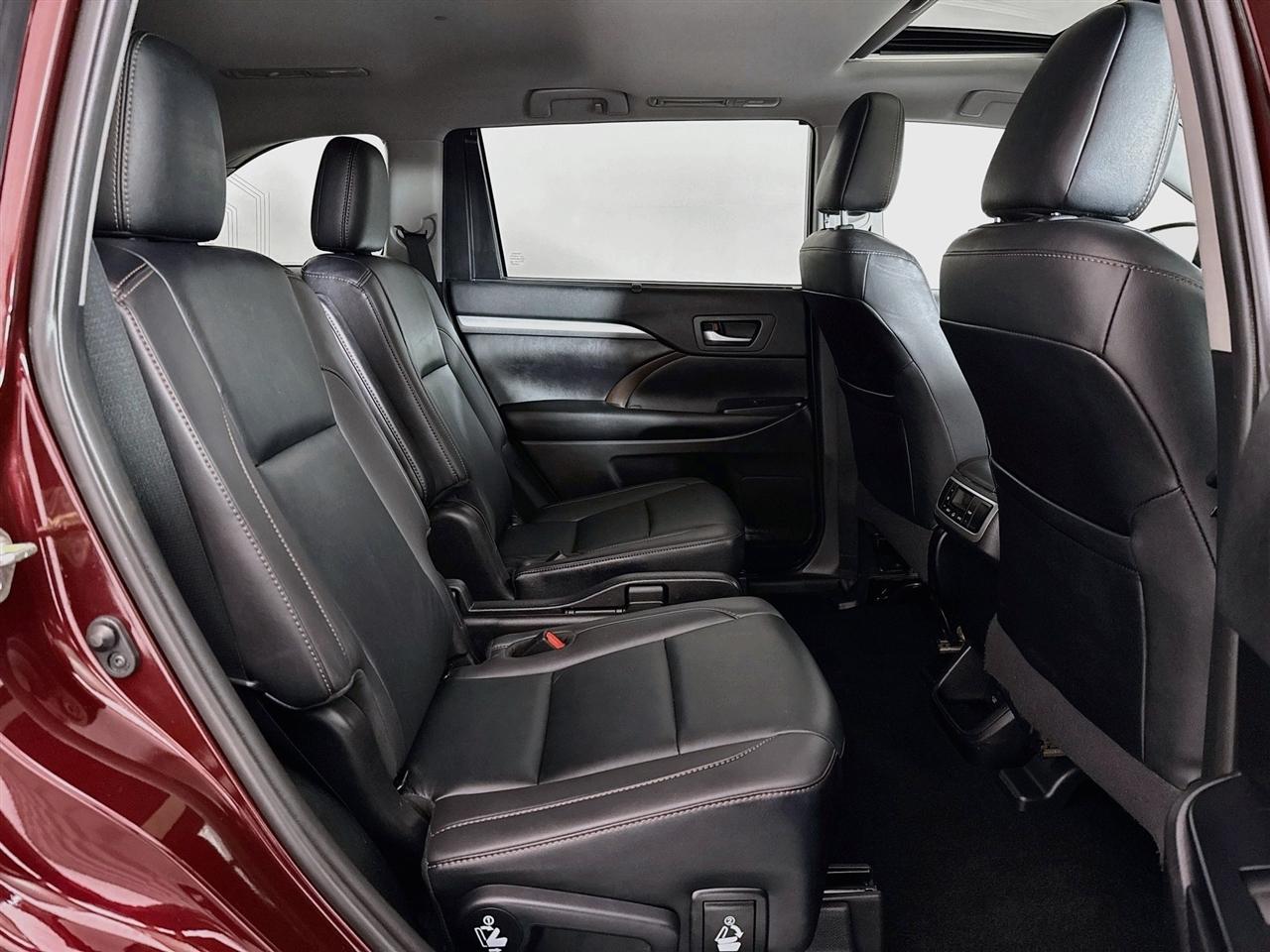 Toyota Highlander XLE V6 AWD (Natl) 2019
