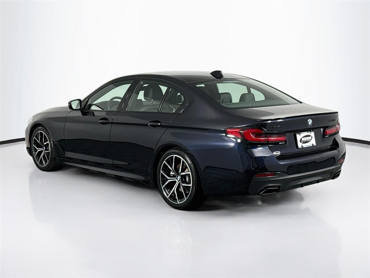 BMW 5 Series 530i xDrive Sedan 2021