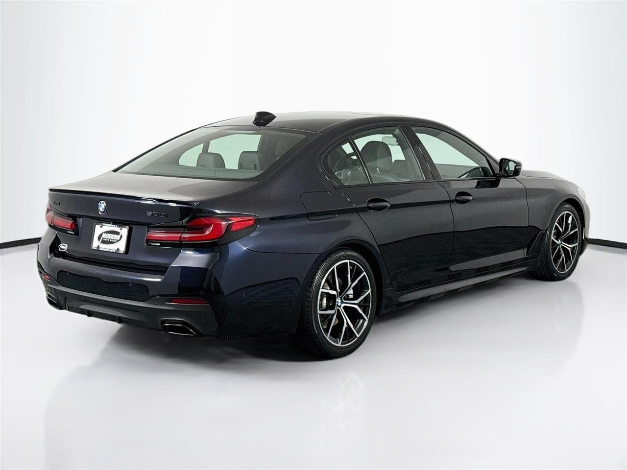 BMW 5 Series 530i xDrive Sedan 2021