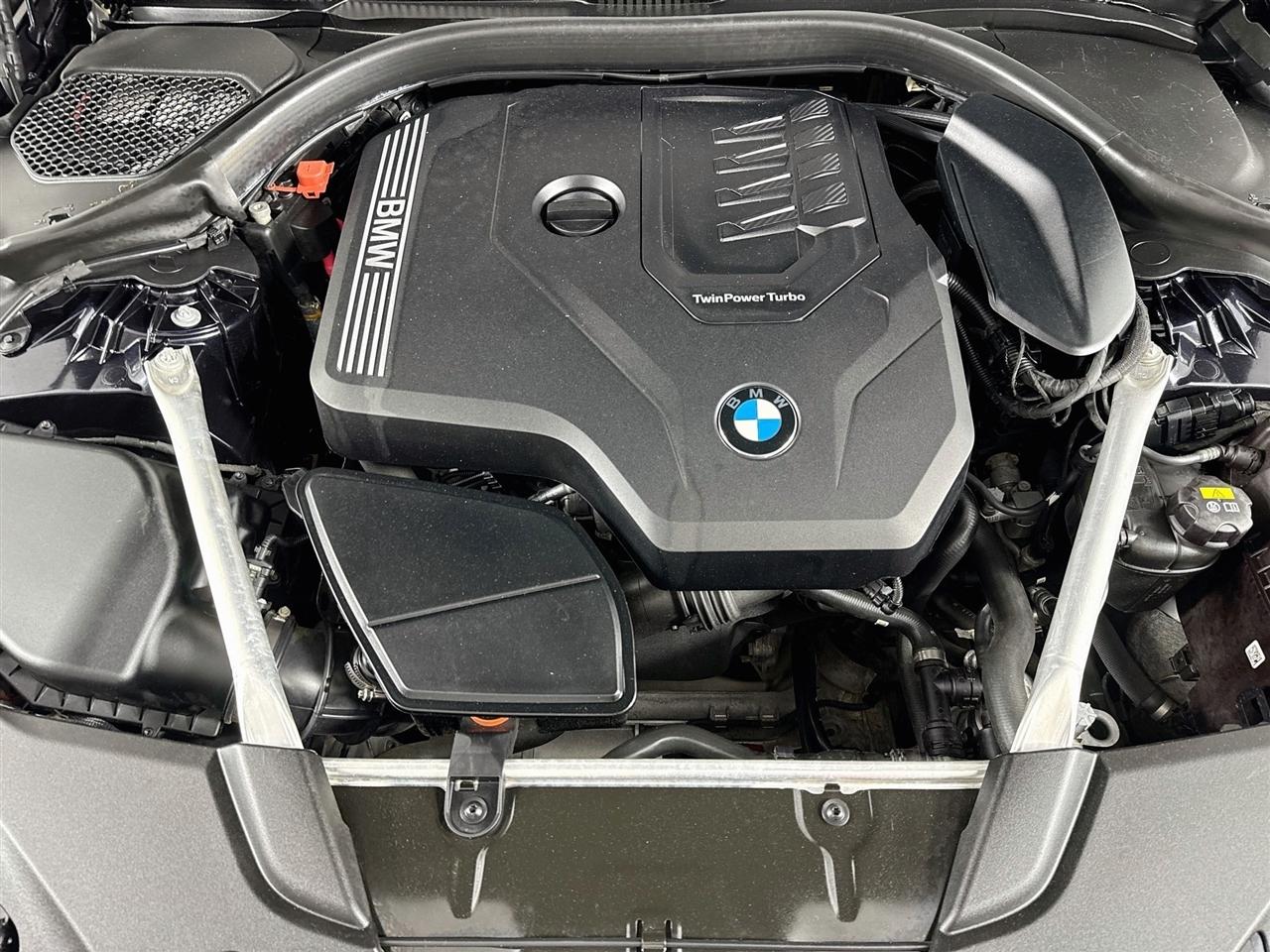 BMW 5 Series 530i xDrive Sedan 2021