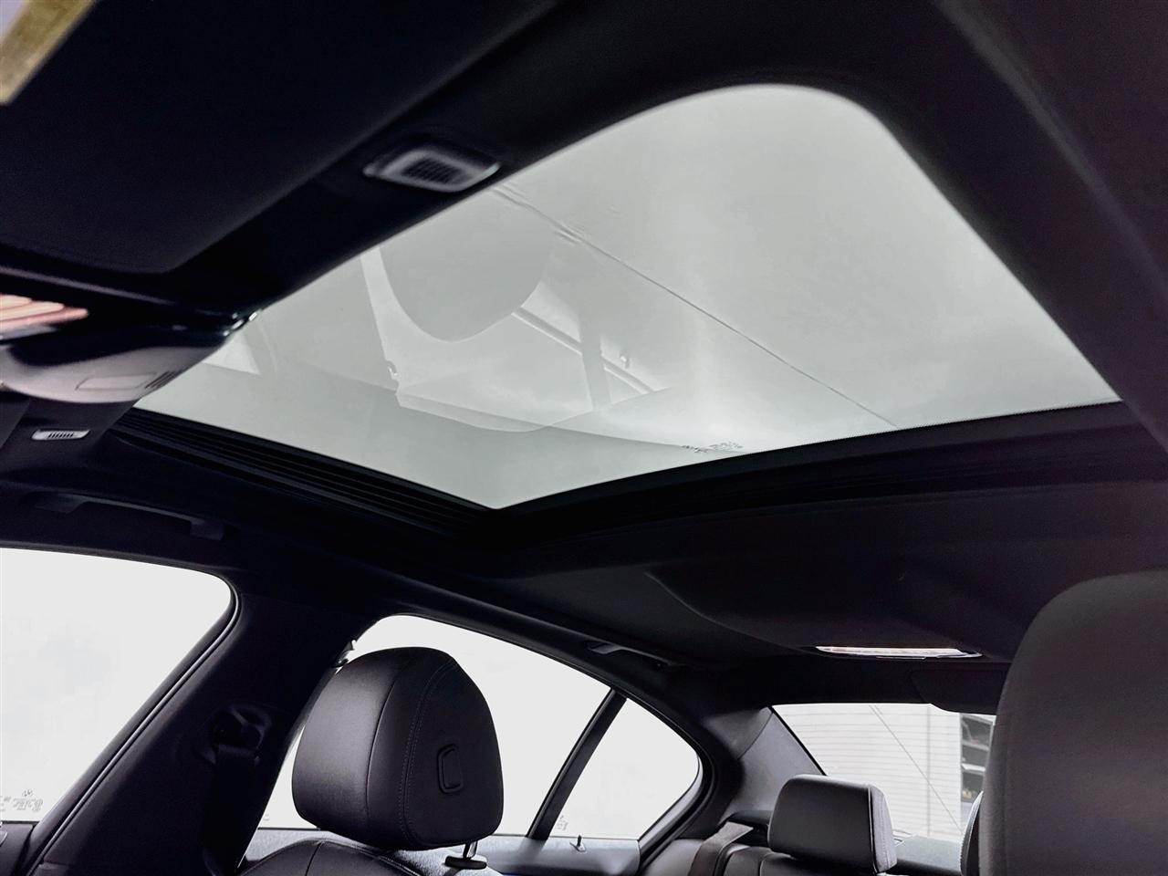 BMW 5 Series 530i xDrive Sedan 2021