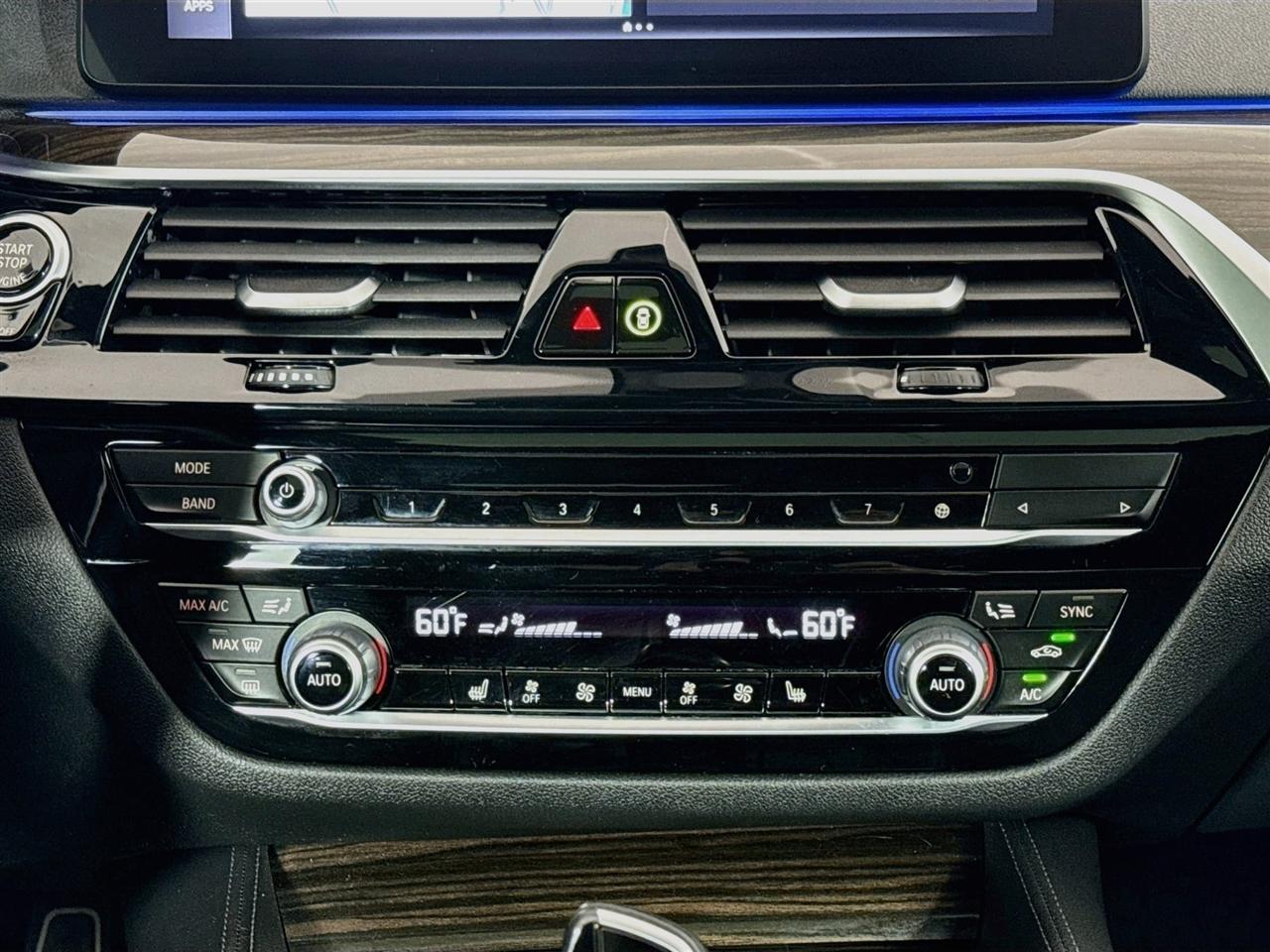 BMW 5 Series 530i xDrive Sedan 2021