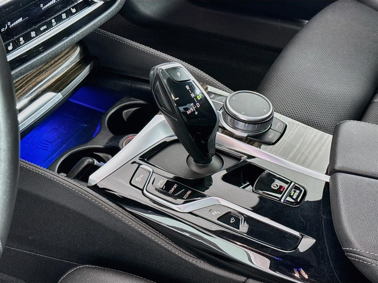 BMW 5 Series 530i xDrive Sedan 2021