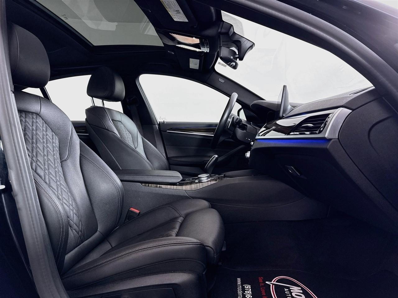 BMW 5 Series 530i xDrive Sedan 2021