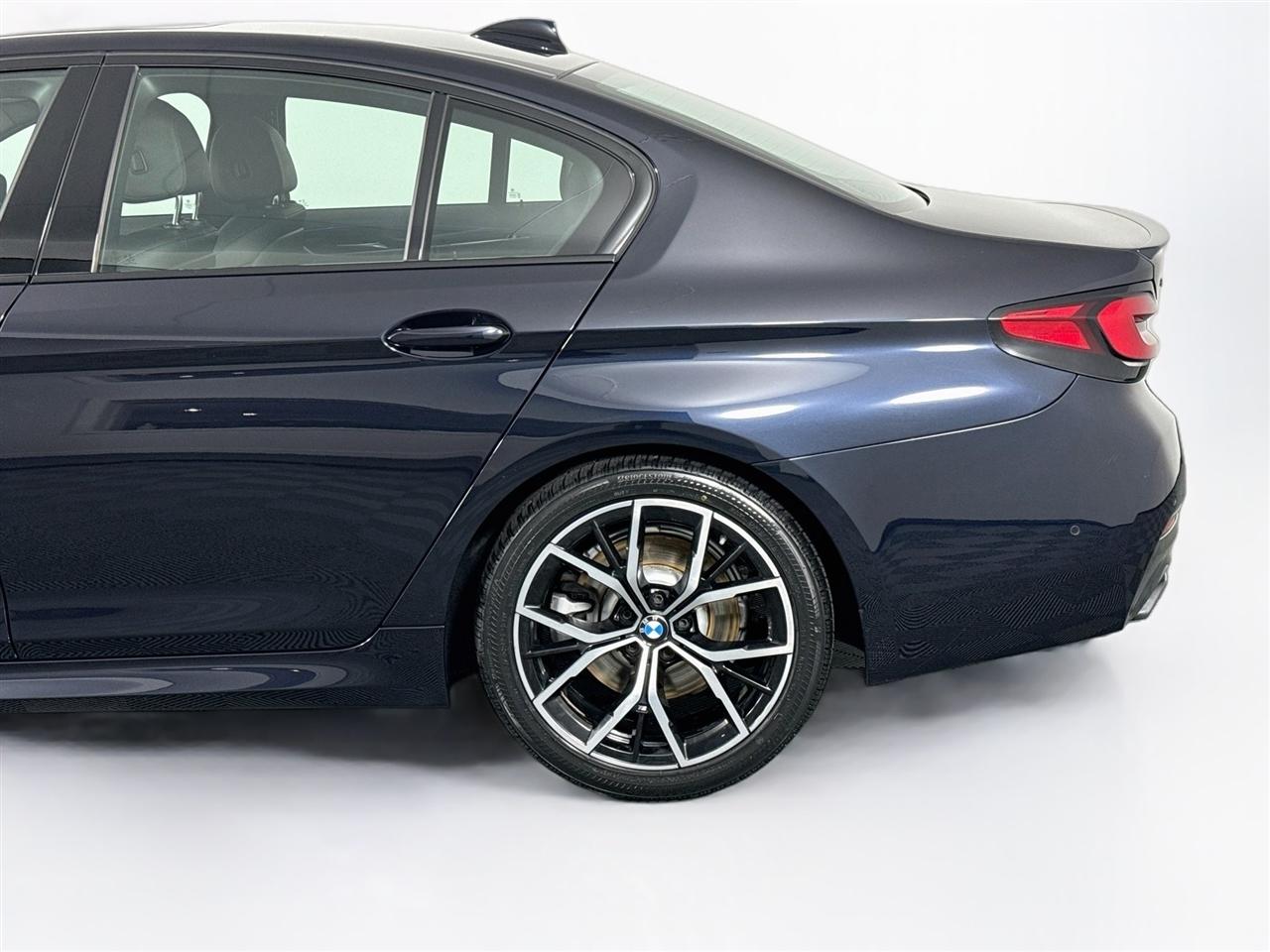 BMW 5 Series 530i xDrive Sedan 2021