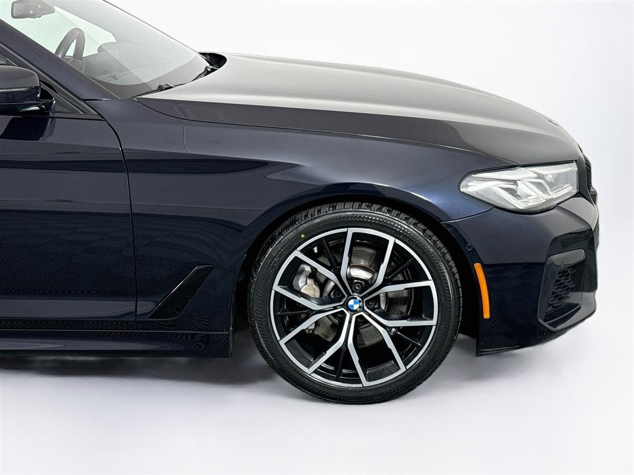 BMW 5 Series 530i xDrive Sedan 2021