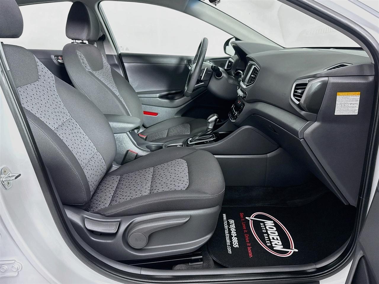 Hyundai Ioniq Plug-In Hybrid Hatchback 2019