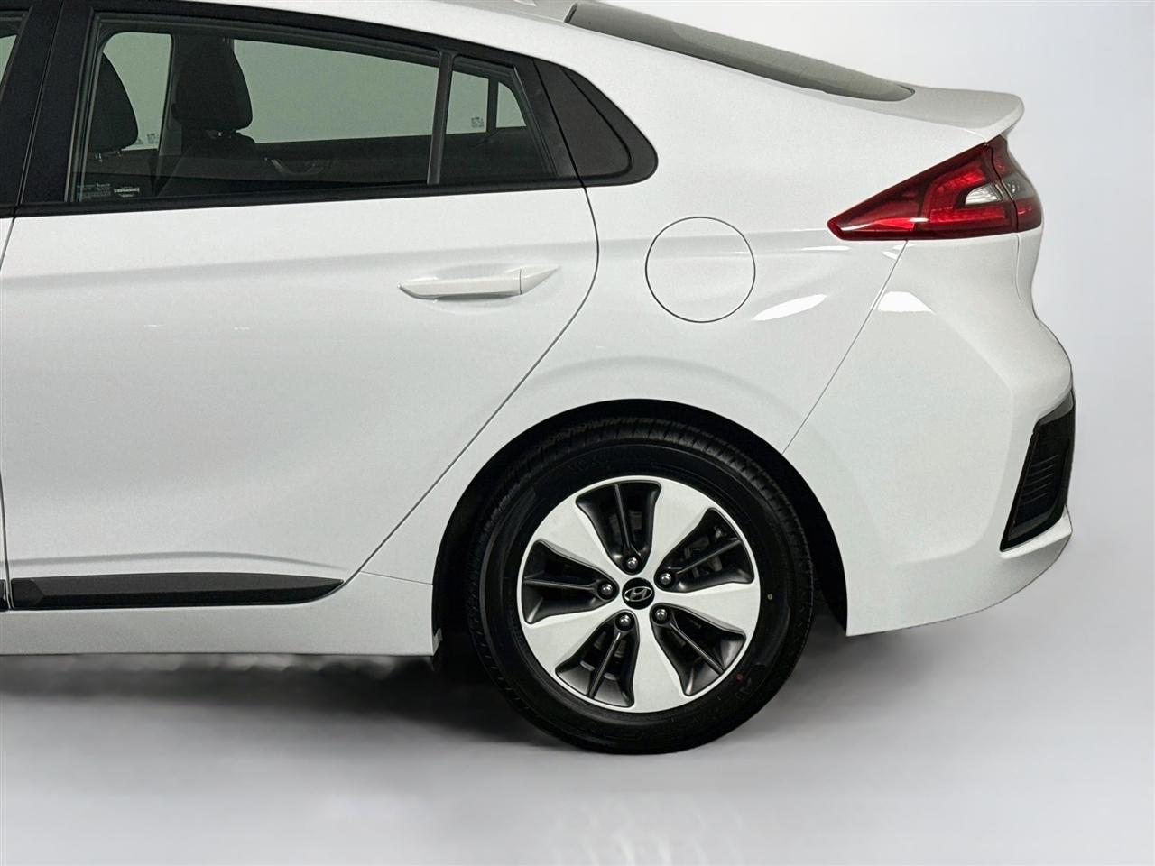 Hyundai Ioniq Plug-In Hybrid Hatchback 2019