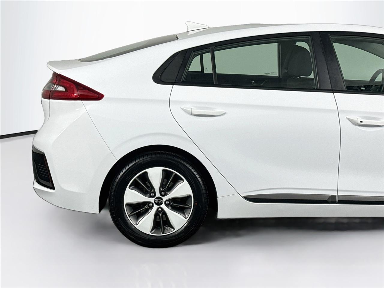 Hyundai Ioniq Plug-In Hybrid Hatchback 2019