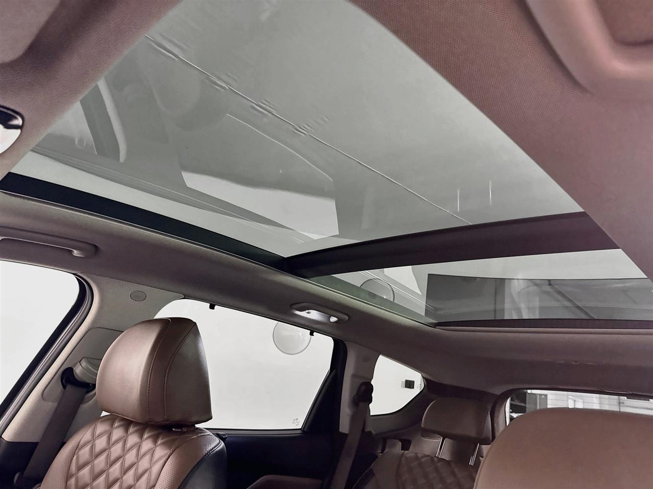 Hyundai Santa Fe Plug-In Hybrid Limited AWD 2023
